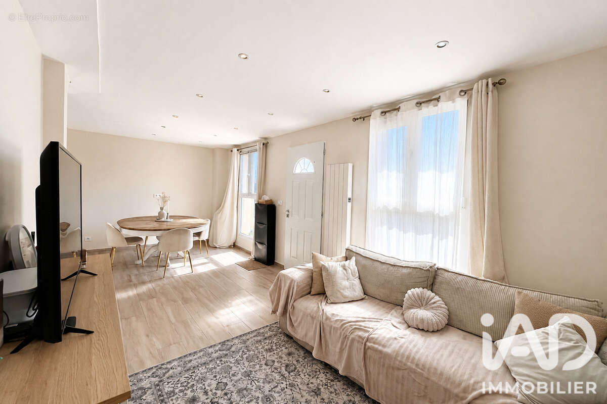 Maison 80 m² à Limeil-Brevannes  - photo 3