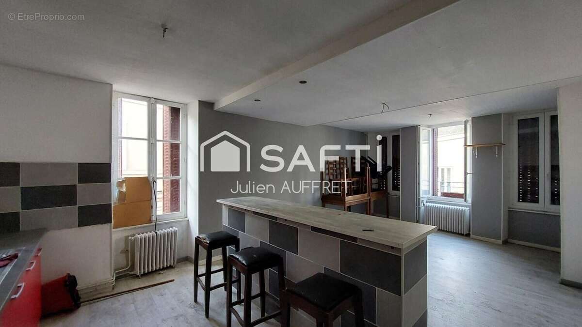 Photo 4 - Appartement à CHATEAU-CHINON(VILLE)