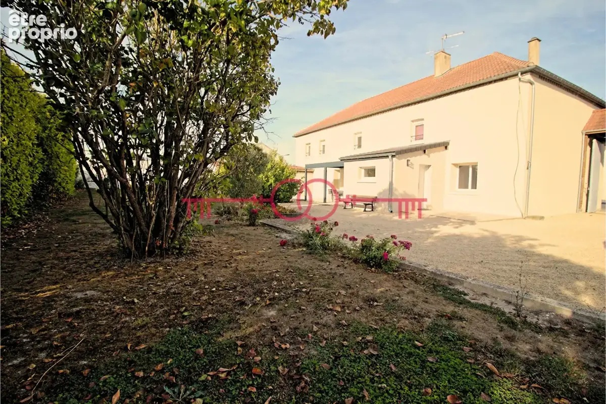 Maison familiale de 277 m² - 5 chambres - Plain-pied possible - Thibie - photo 13