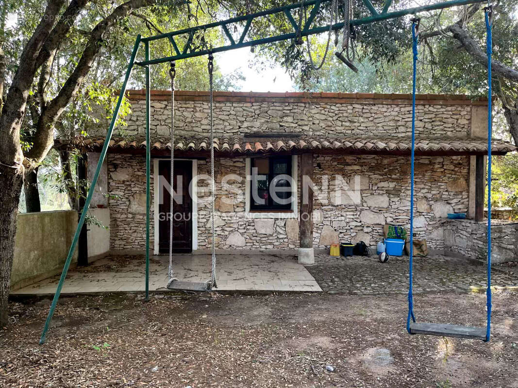 Terrain à BONIFACIO