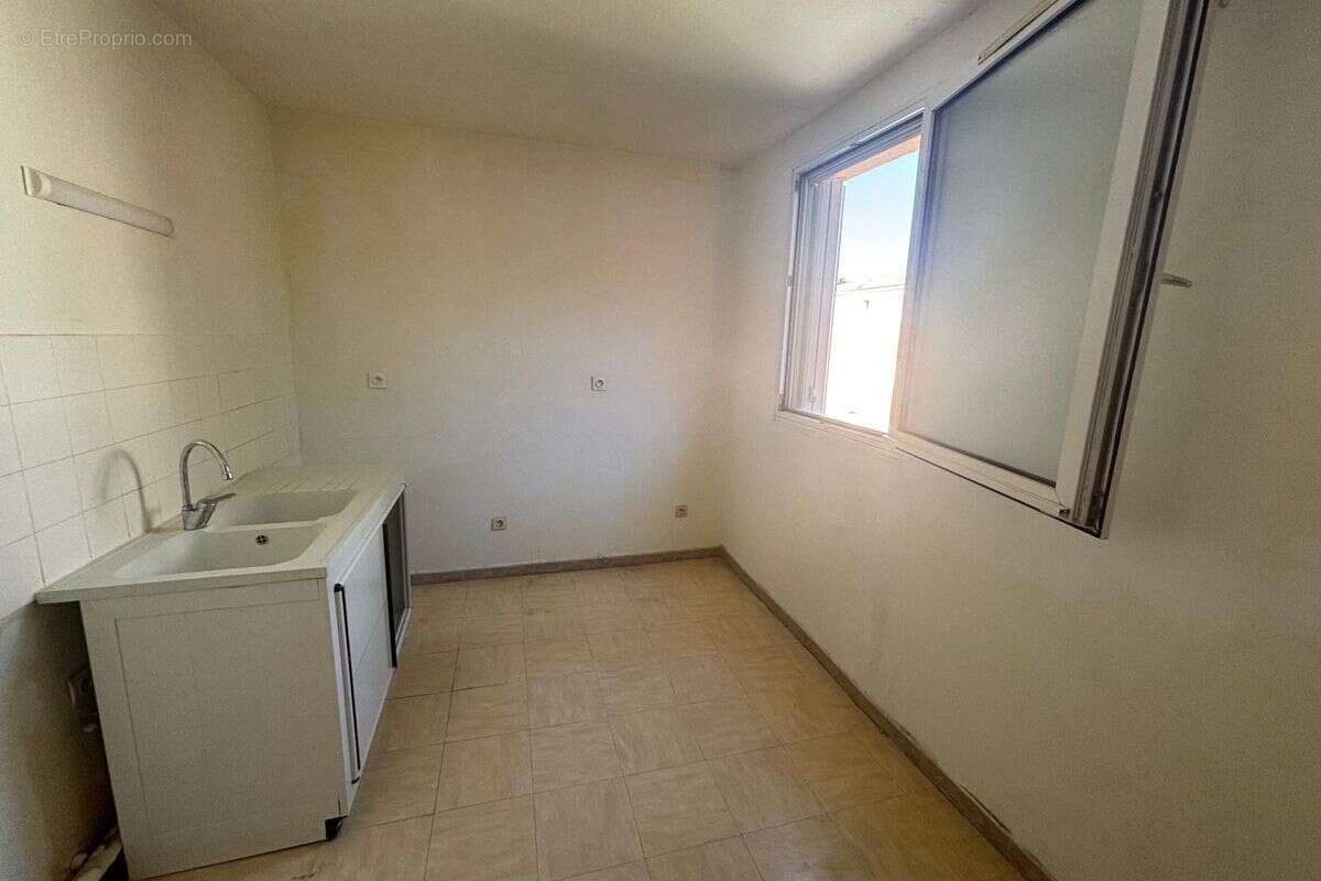 Résidence « les logis de grignan » - t3 n°e00640065l - photo 4