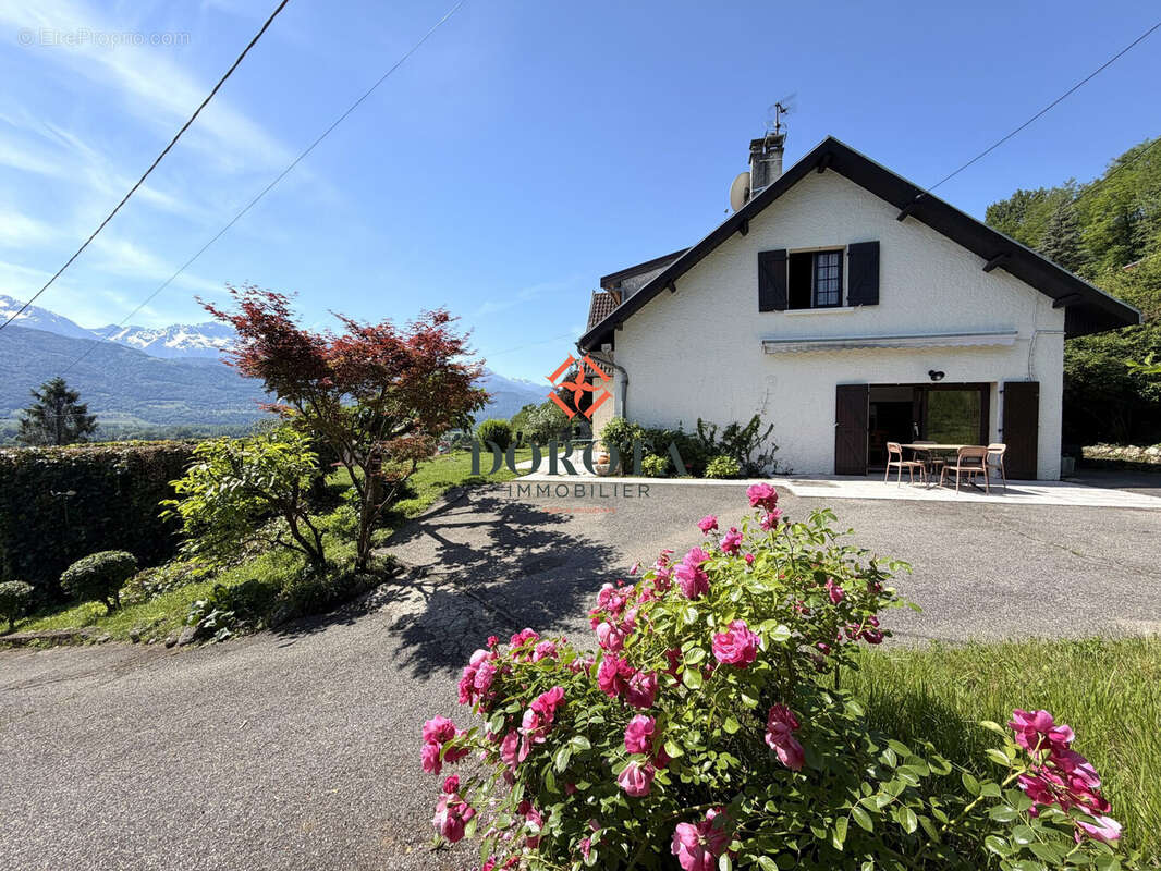 Maison à LUMBIN