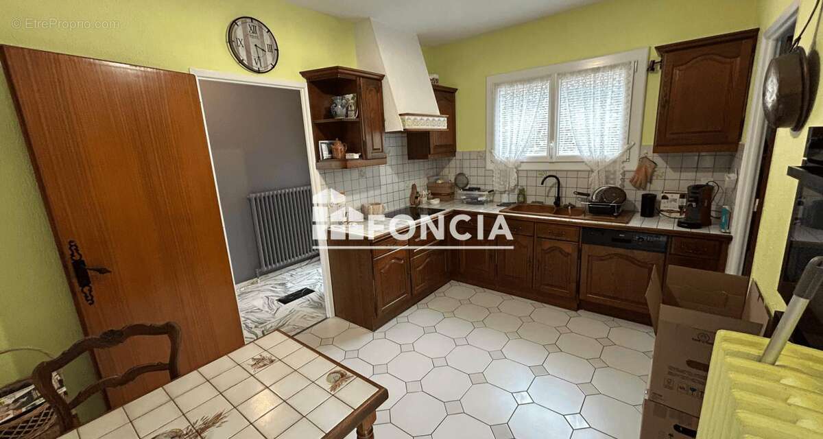 Maison à LA CELLE