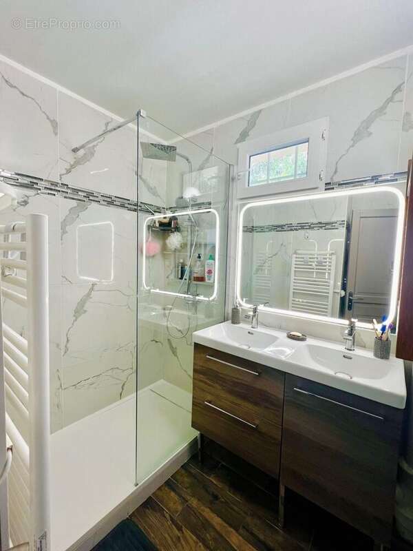 Photo 3 - Maison à MARSEILLE-16E