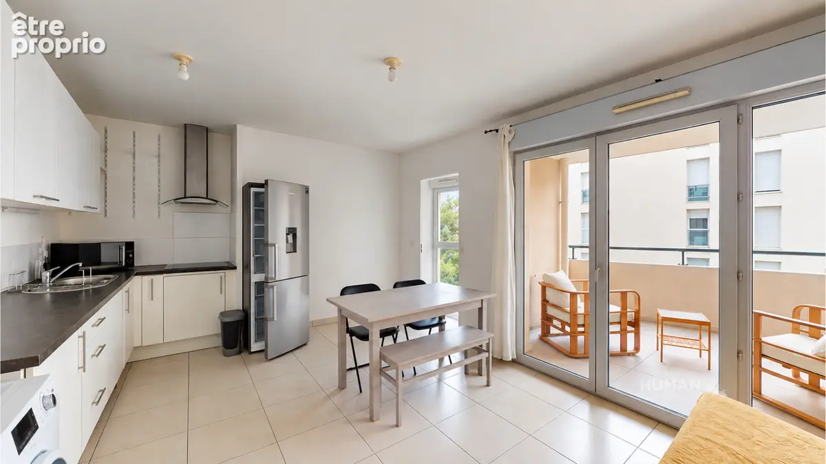 Antibes 2 pièces 41,88 m²  terrasse sud proche sophia antipolis - photo 2