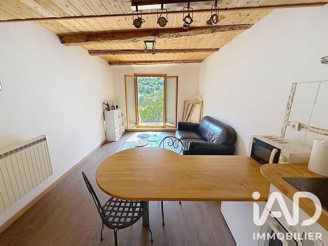 Photo 1 - Appartement à SAINT-MARTIN-VESUBIE