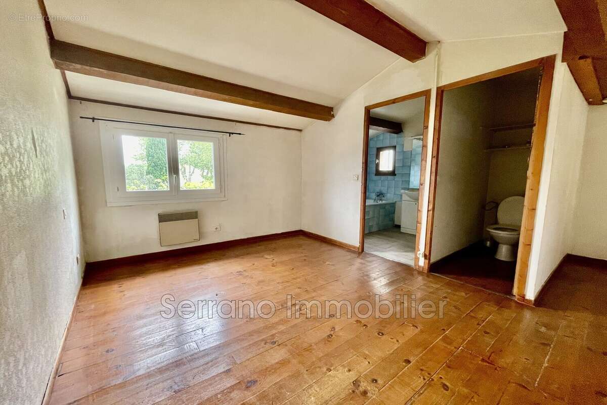 Maison 55 m² à Maillane  - photo 6