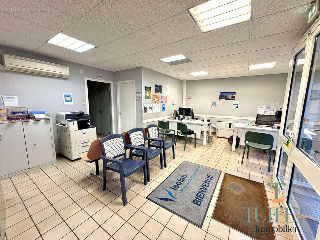 Commerce à HIERS-BROUAGE