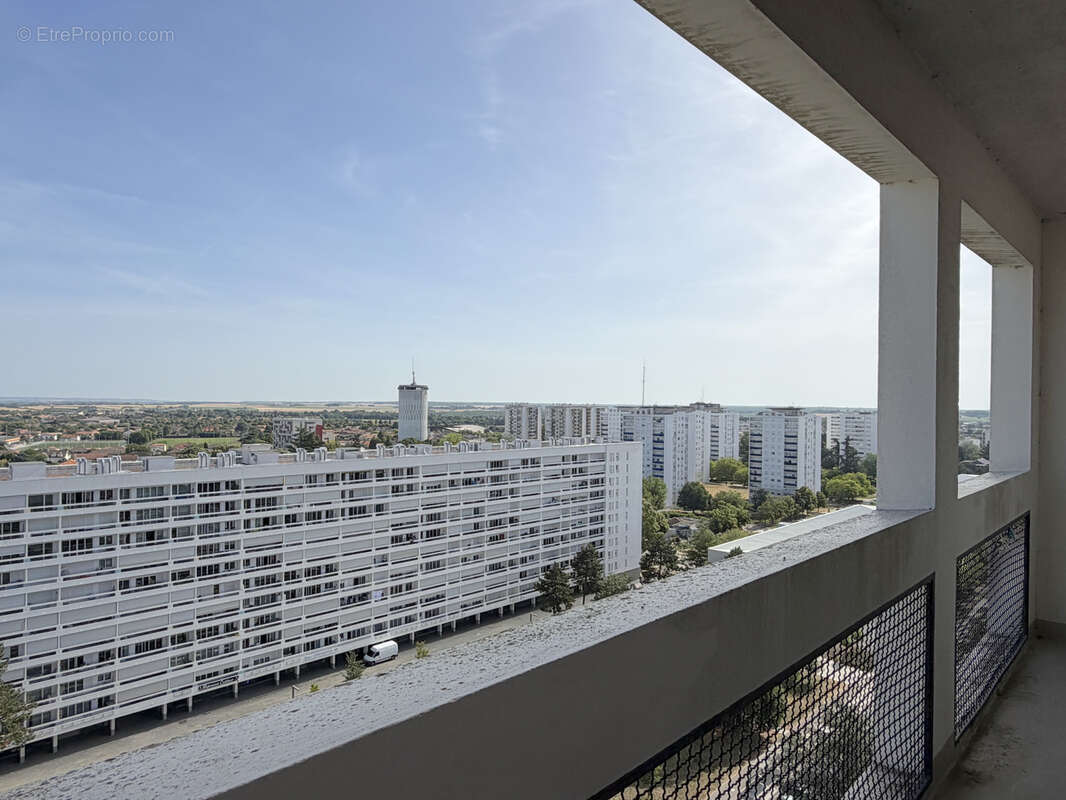 Appartement à POITIERS
