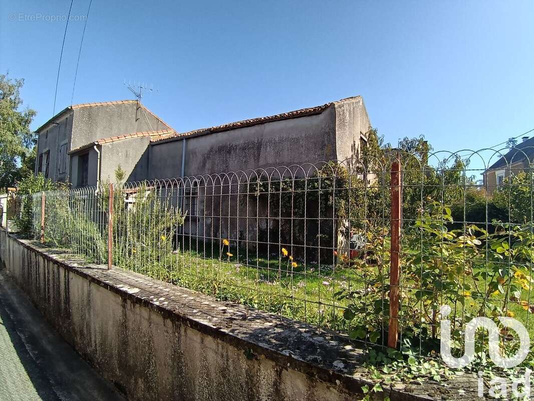 Photo 3 - Maison à IRAIS