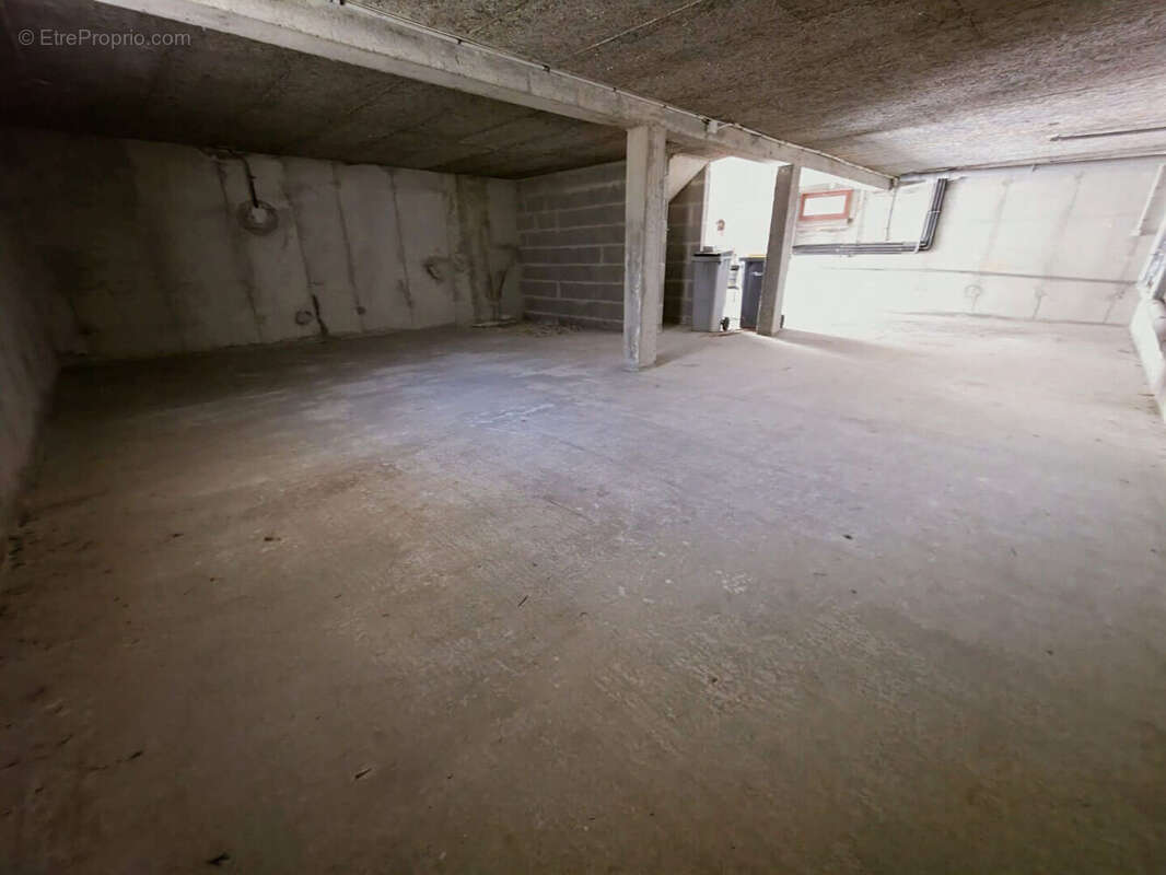 Maison à VEZIN-LE-COQUET