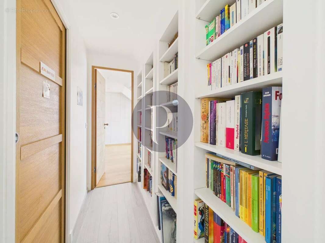 Appartement à VERRIERES-LE-BUISSON