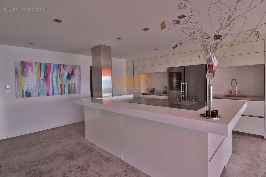 Appartement standing T3 terrasse parking, dernier étage, front d - photo 16