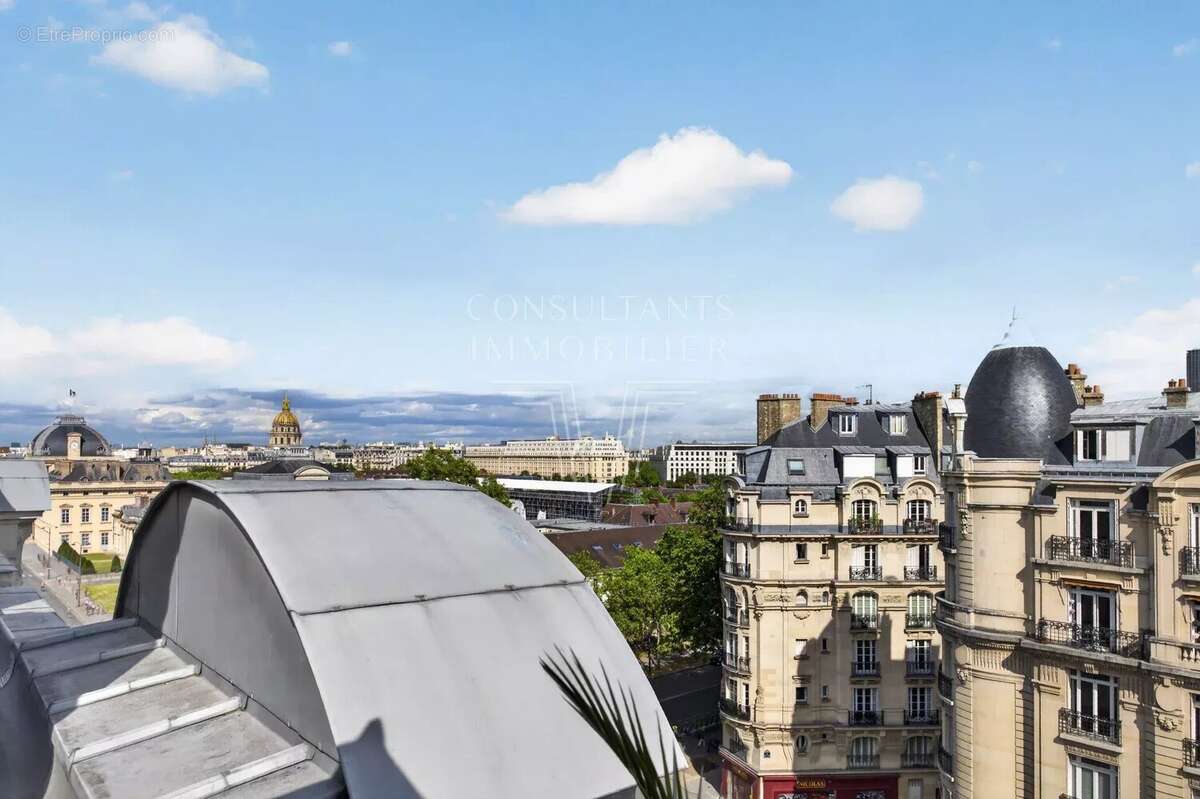 Appartement à PARIS-7E