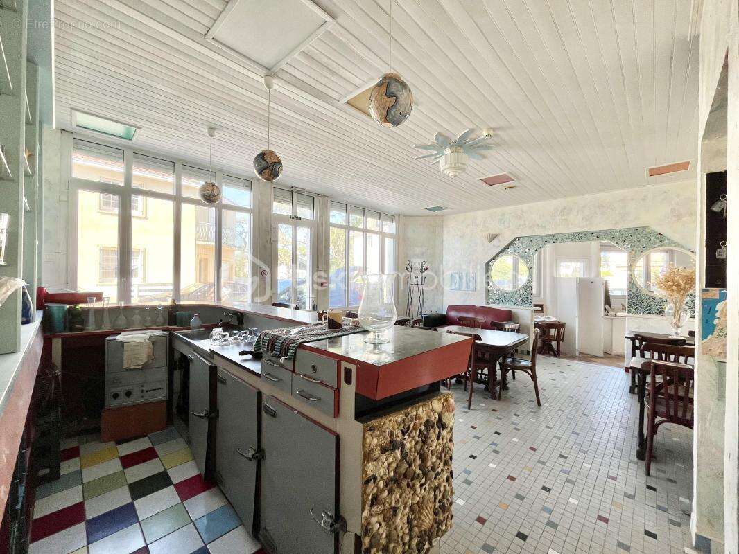 Immeuble mixte de 348m2 avec hôtel, loft, boutique et café ! - photo 24