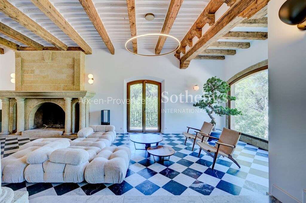 Maison à AIX-EN-PROVENCE