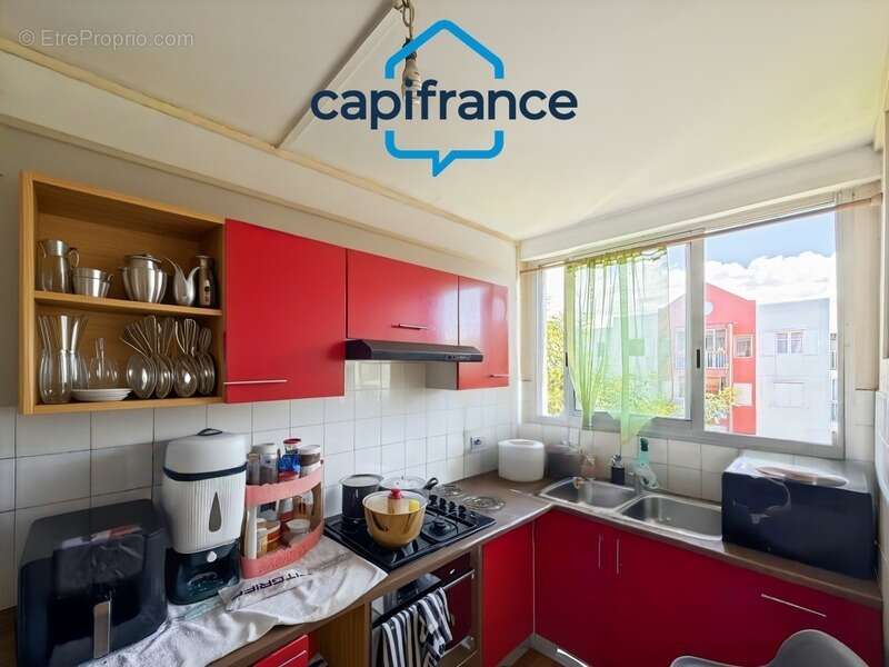 Appartement à vendre 4 pièces SAINT DENIS (974) - photo 4
