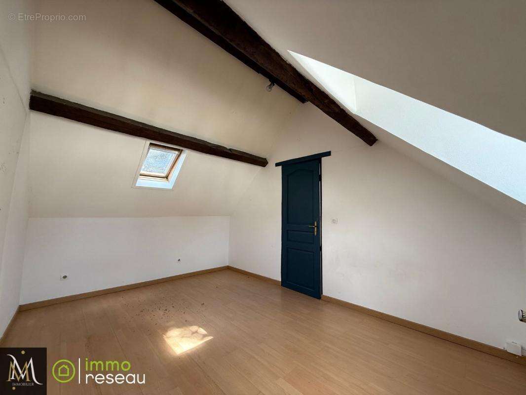 Appartement à MARLY