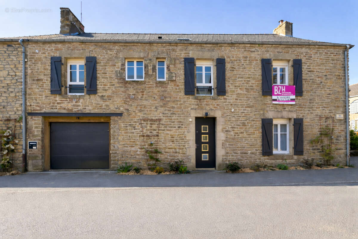 Maison à LA VRAIE-CROIX