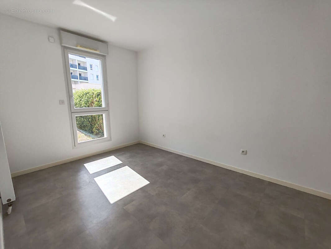 Appartement à SAINT-SEBASTIEN-SUR-LOIRE
