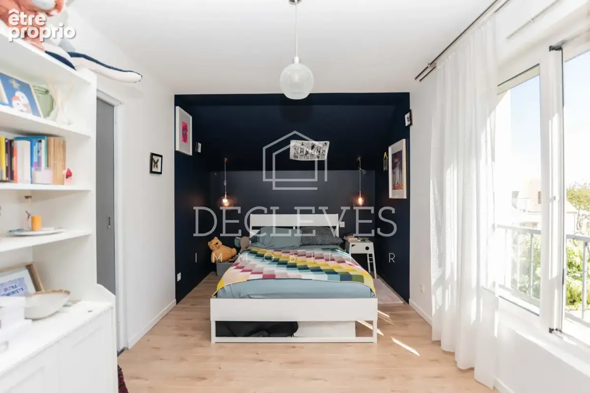 MÉDAN   Élégante maison familiale de 225 m2 avec piscine - - photo 16
