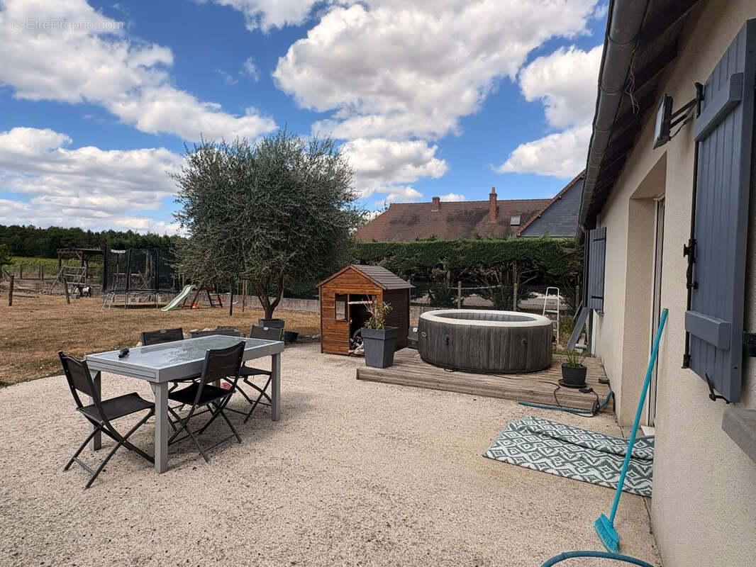 Maison familiale de 159 m2 avec studio indépendant - photo 17