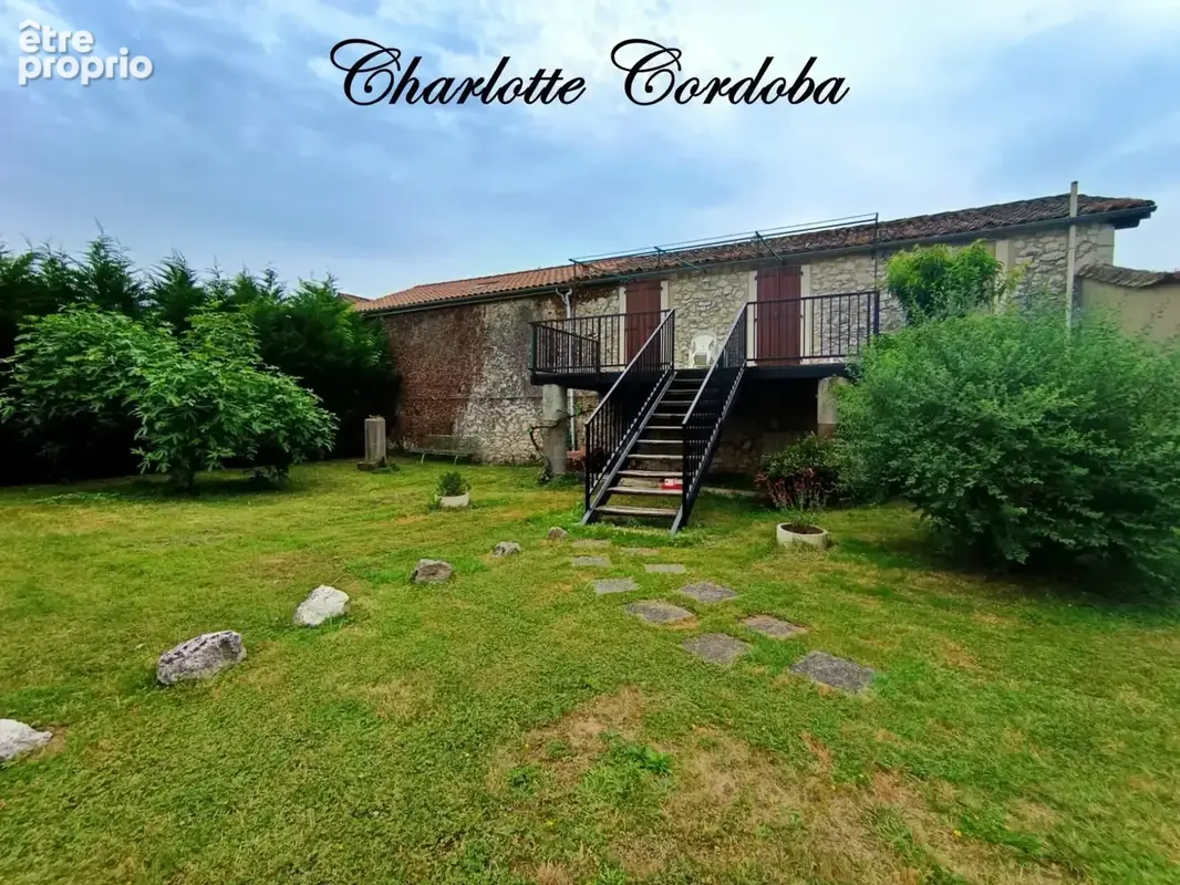 Vivre votre rêve : La ferme de caractère qui pourrait changer votre vie à Feugarolles - photo 22