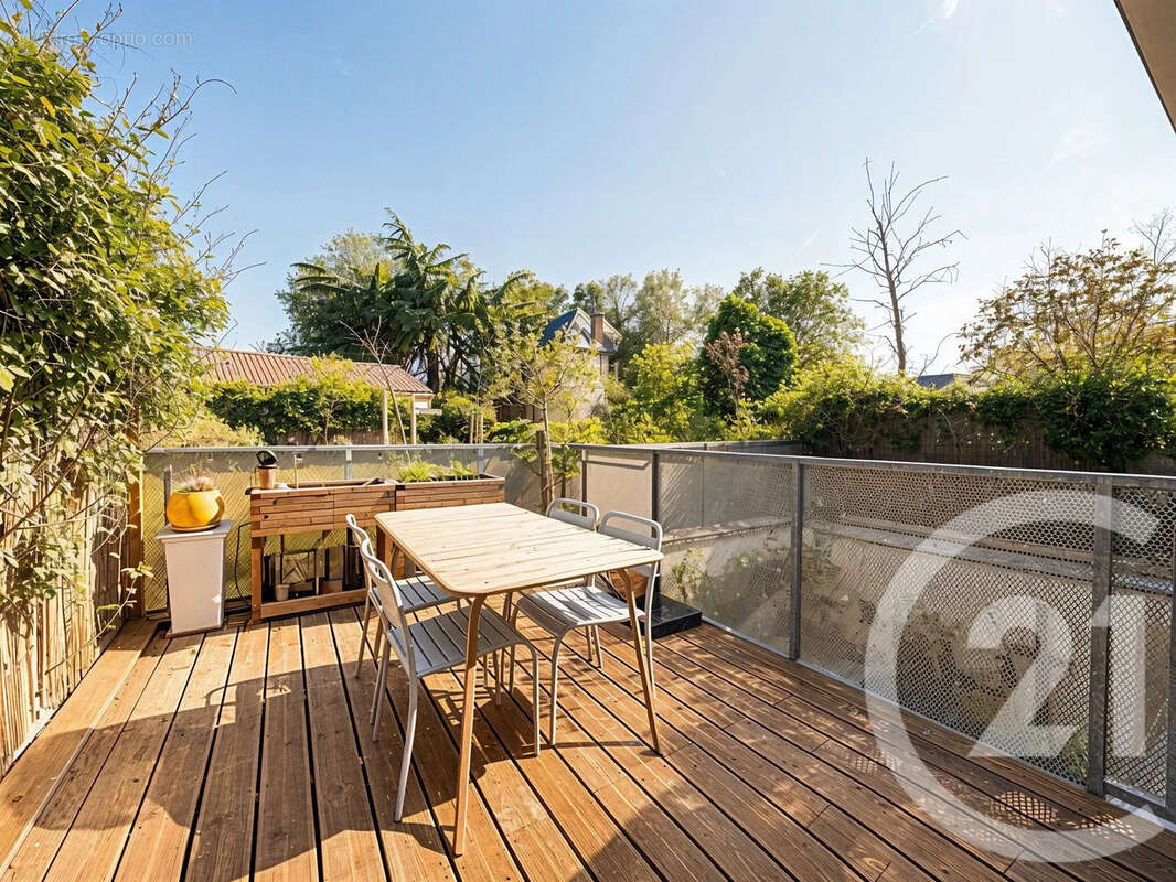 Appartement à BEGLES