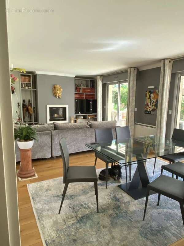 Appartement à SAINT-GERMAIN-EN-LAYE