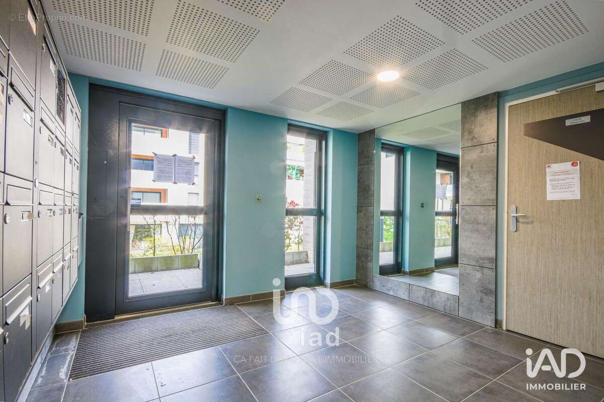 Photo 9 - Appartement à LE MESNIL-ESNARD