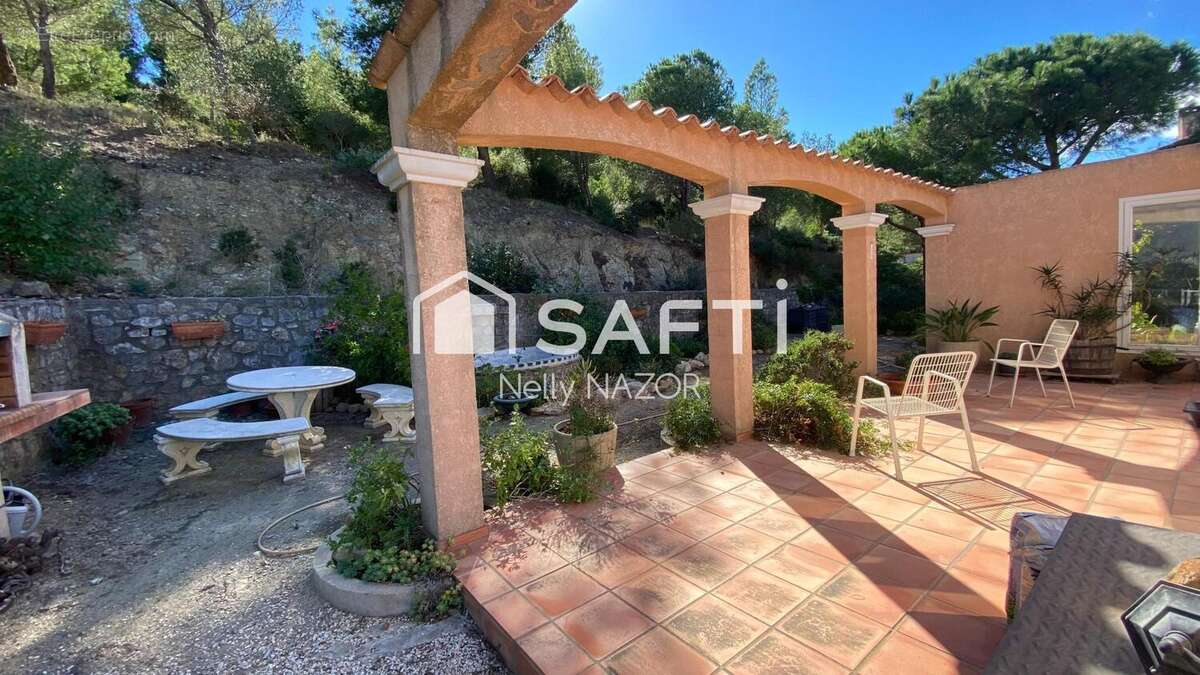 Photo 2 - Maison à TREILLES