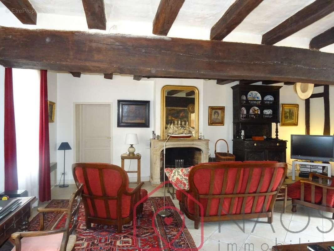 Maison à AUBIGNY-SUR-NERE