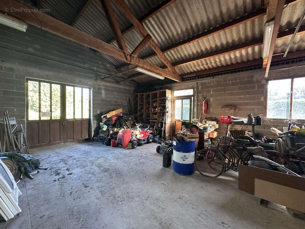 Maison à SAINT-DIDIER-SUR-BEAUJEU