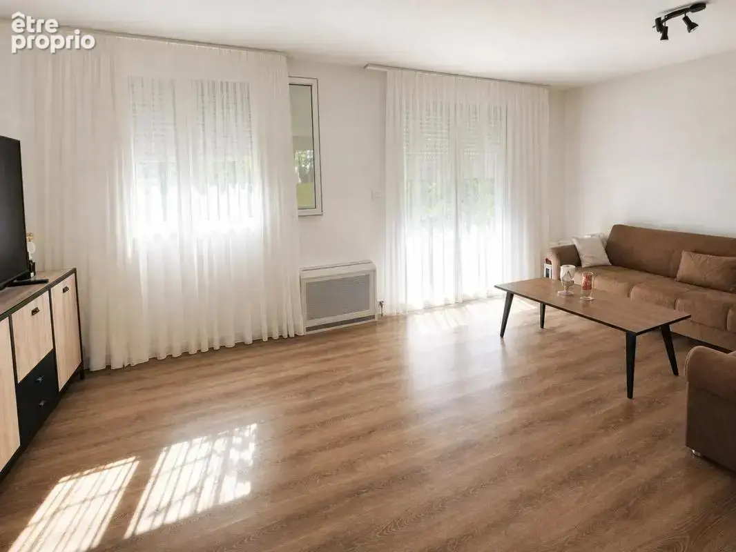 4 chambres et plein  de soleil pour cette maison au pontet - photo 3
