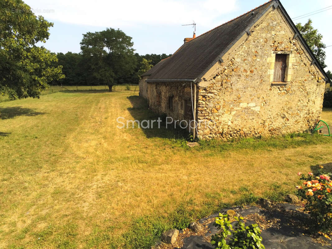 Maison à JARZE