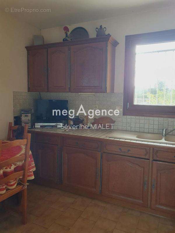 Maison à CHERVES-RICHEMONT