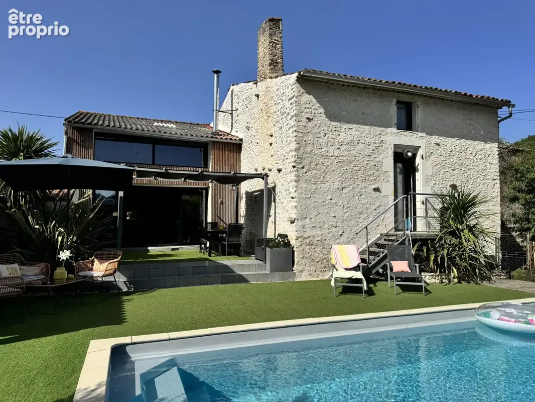 Maison à CORME-ECLUSE