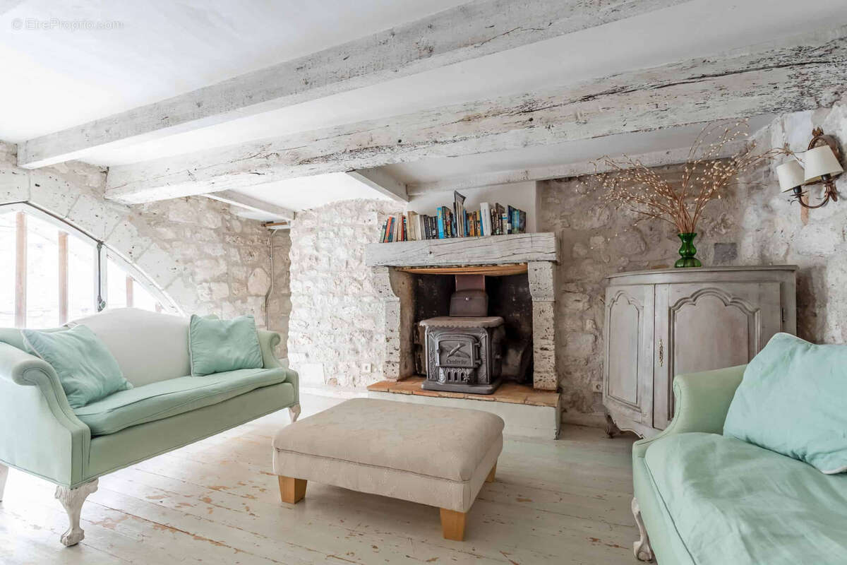 Village house in Lauzerte - photo 6