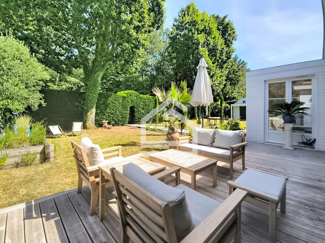 Maison à MERIGNAC