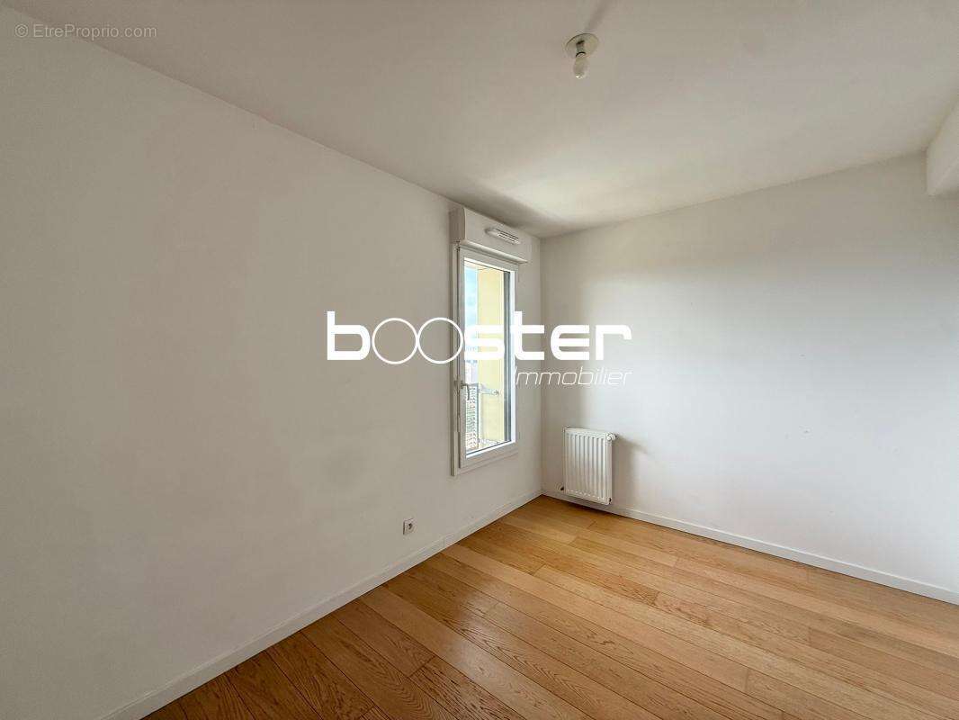Appartement 4 Pièces en duplex - Terrasse panoramique, luminosité, confort absolu - photo 6