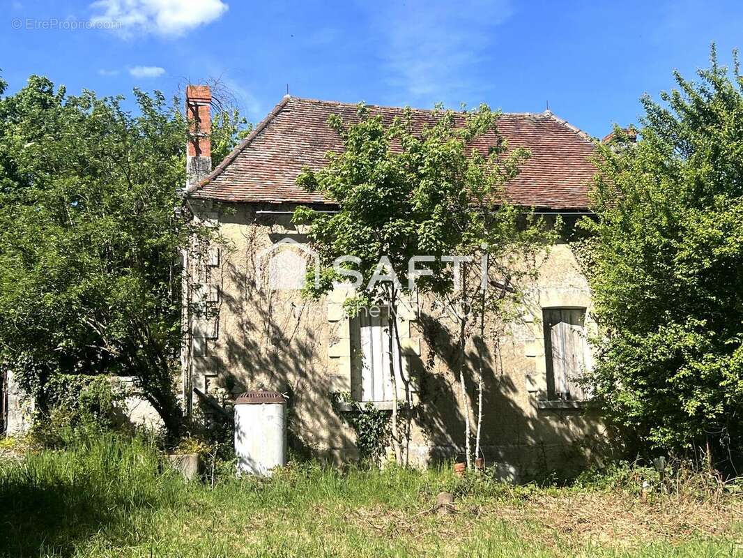 Maison 44 m² à Antogny-Le-Tillac  - photo 2