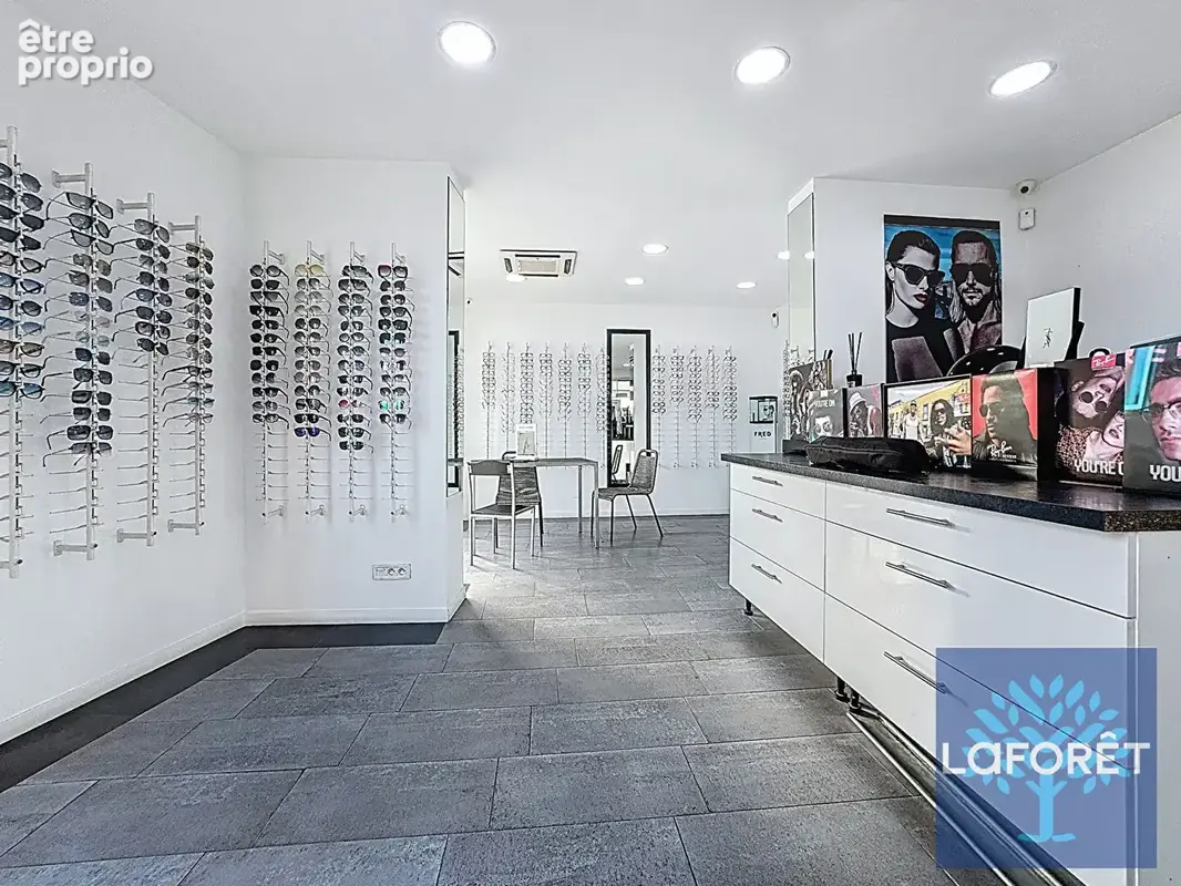 Local d'activité Neuilly Plaisance 40 m2 environ - photo 2