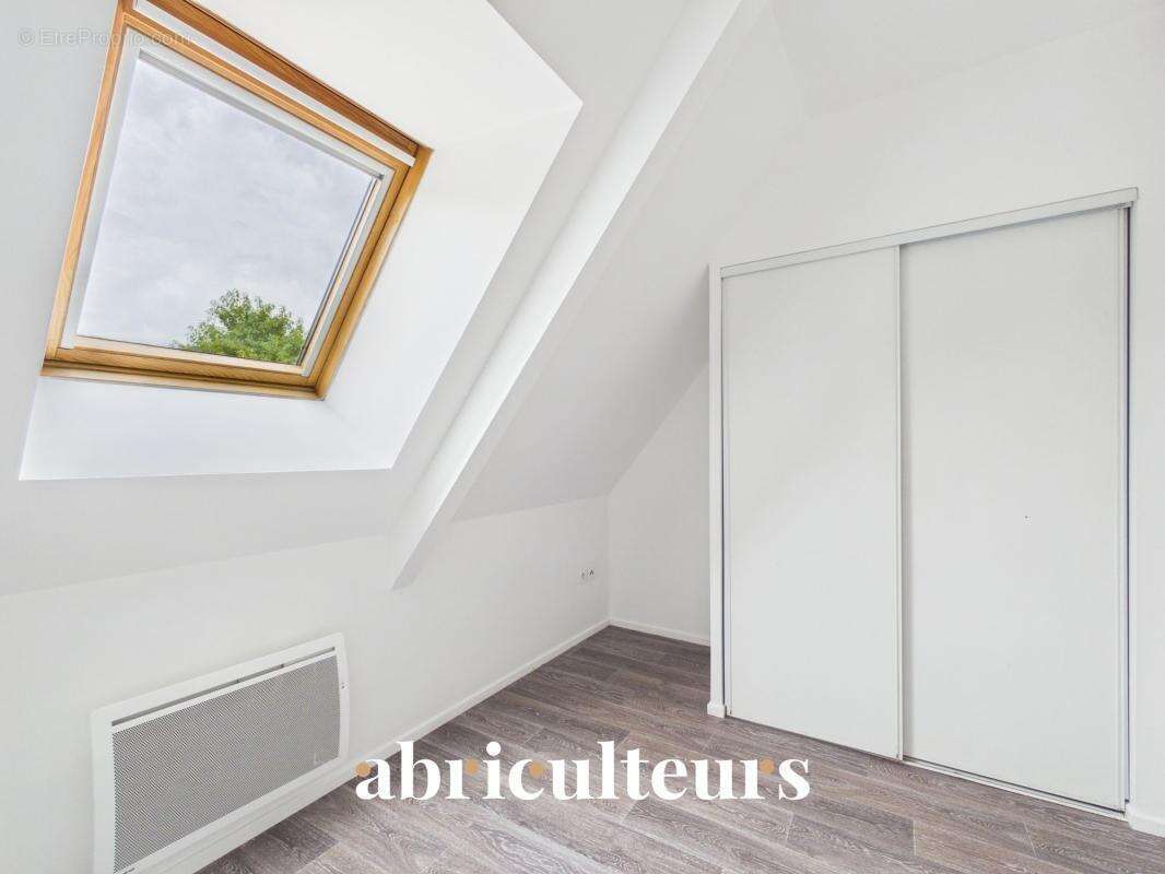 Coup de Cœur Assuré : Superbe T2 de Caractère,  Rénové au Charme de l’Ancien en vente à Survilliers (95470) - photo 10