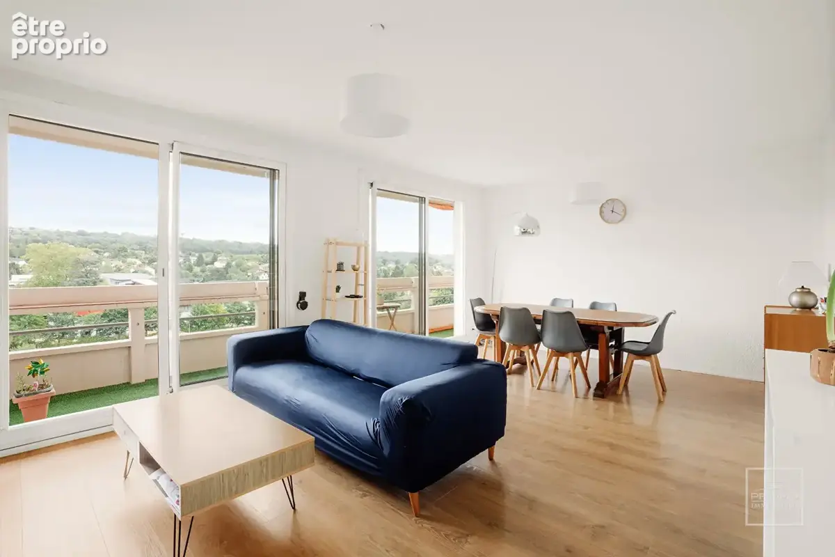 Appartement à NEUVILLE-SUR-SAONE