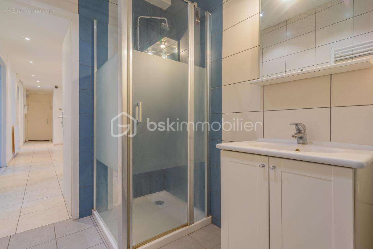 Appartement à AIX-LES-BAINS