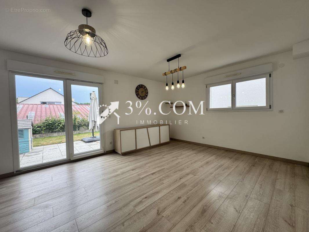 3%.COM lumineux 3 pièces 69m2 rez-de-jardin + garage et park - photo 13