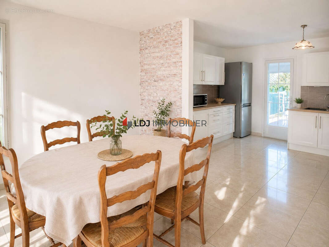 Maison 82 m² à Perpignan  - photo 5