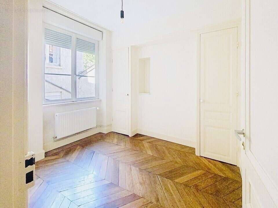 Appartement à LYON-9E