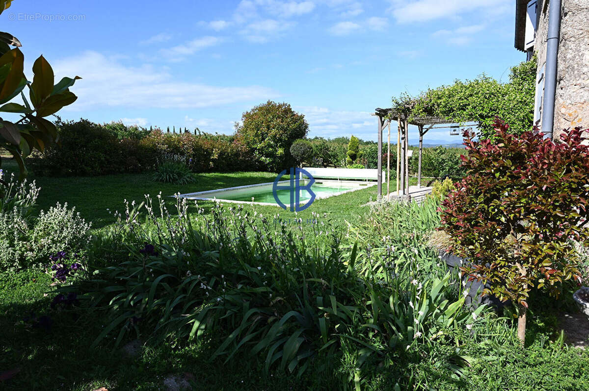 Maison à CROZES-HERMITAGE