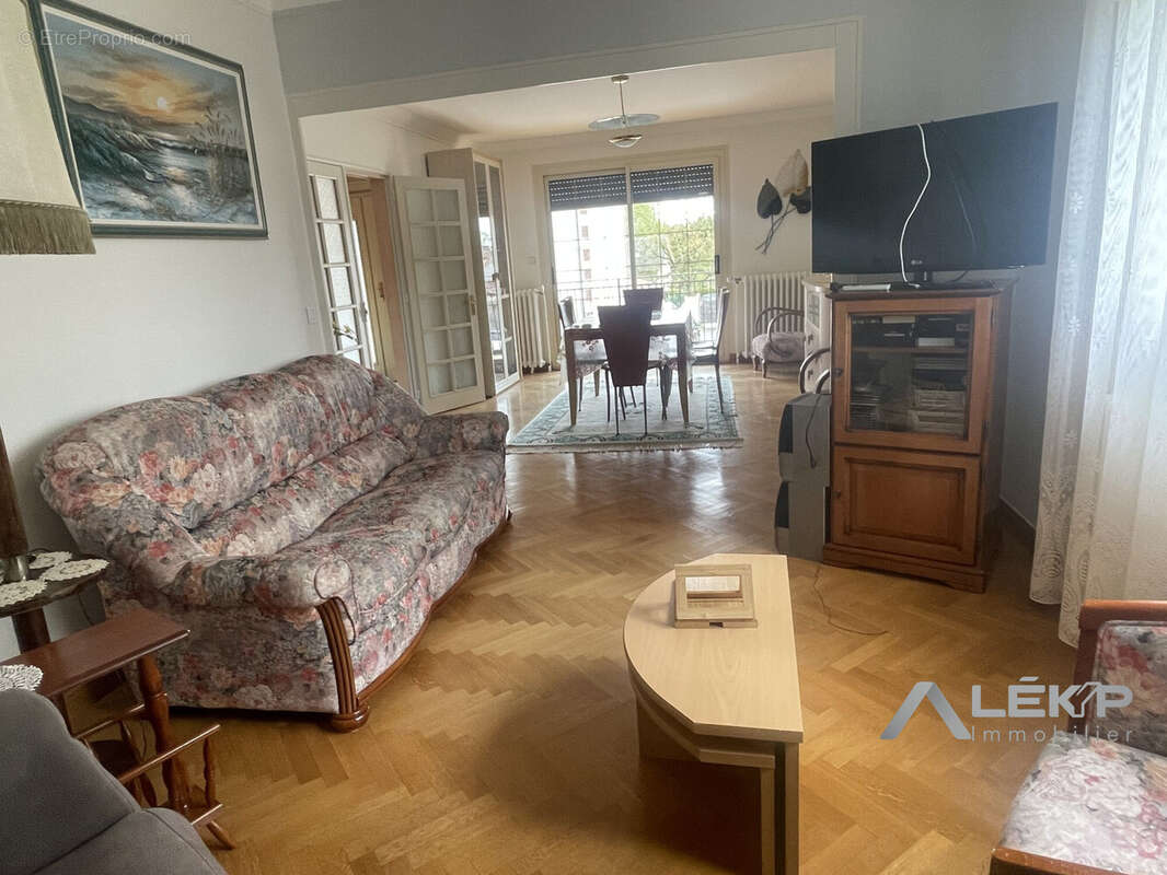 Maison à ROCHETREJOUX